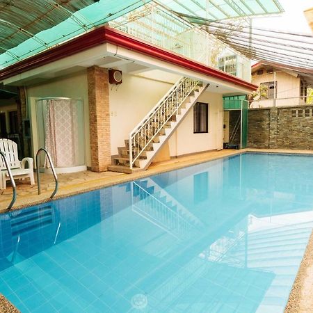 Reddoorz Premium Near Pristine Beach Puerto Princesa Exterior photo