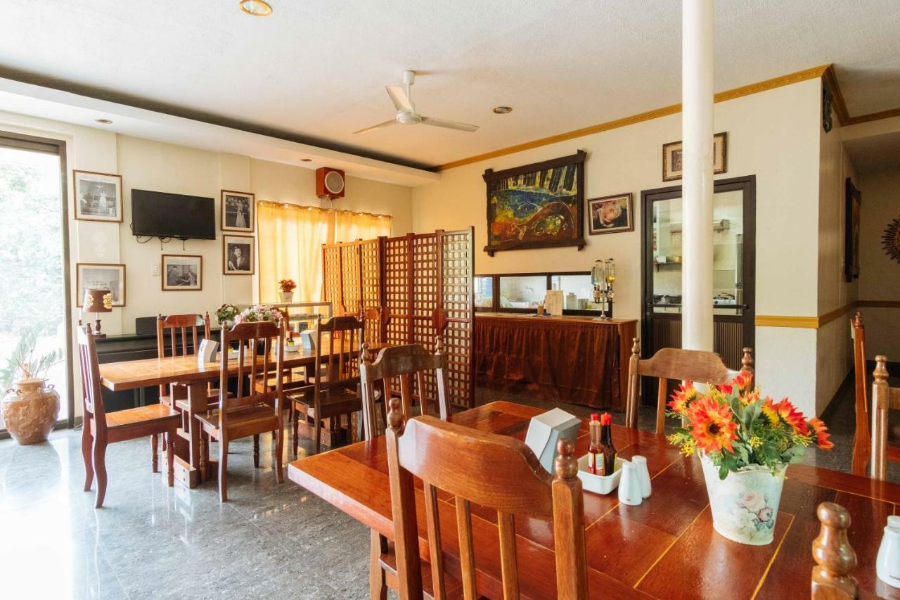 Reddoorz Premium Near Pristine Beach Puerto Princesa Exterior photo