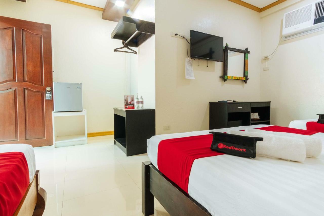Reddoorz Premium Near Pristine Beach Puerto Princesa Exterior photo