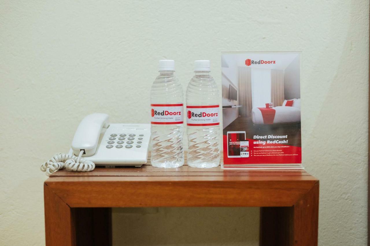 Reddoorz Premium Near Pristine Beach Puerto Princesa Exterior photo