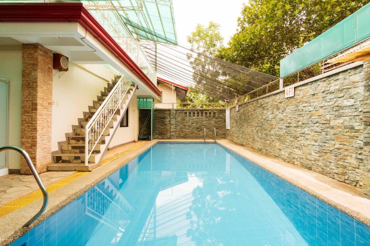Reddoorz Premium Near Pristine Beach Puerto Princesa Exterior photo